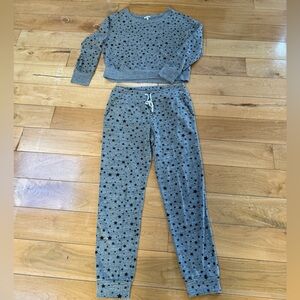 Splendid Gray Star Patterned Loungewear Set